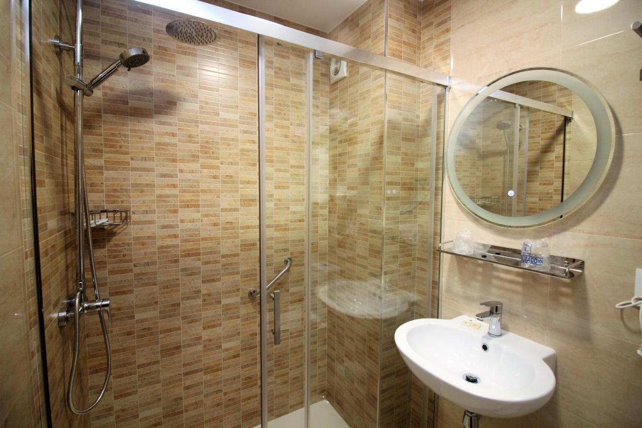 Hotel Vilagarcia Vilagarcia de Arousa Buitenkant foto